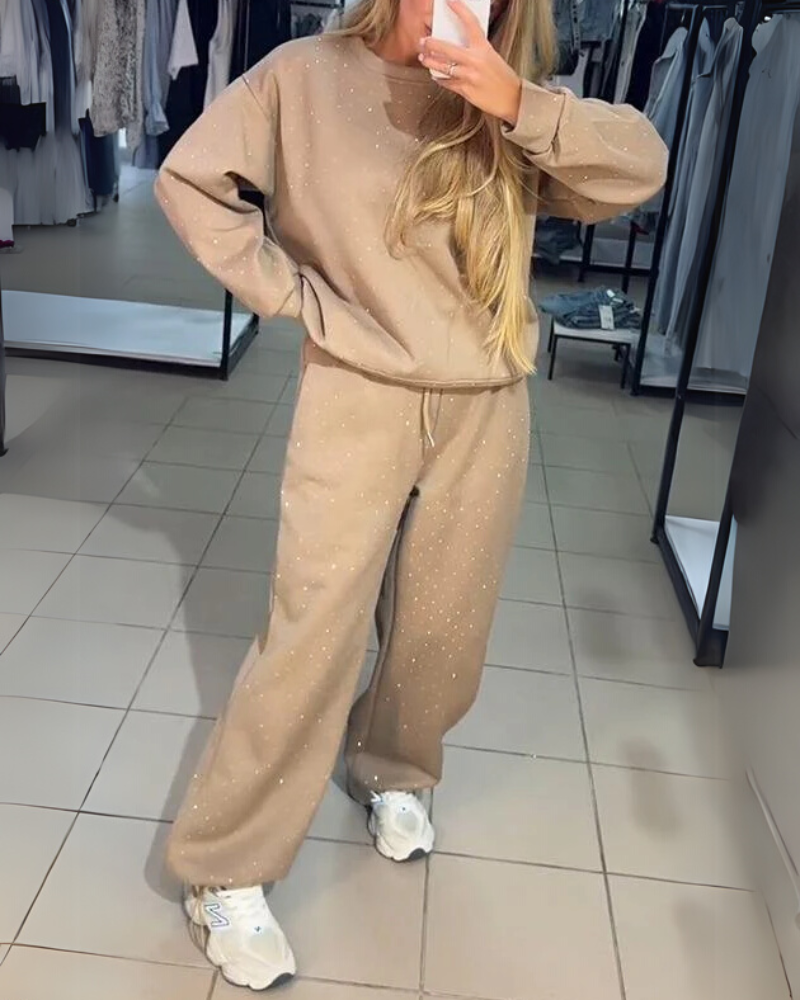 Women's Comfy Shimmer Sweatsuit Set – Olivia – view 3