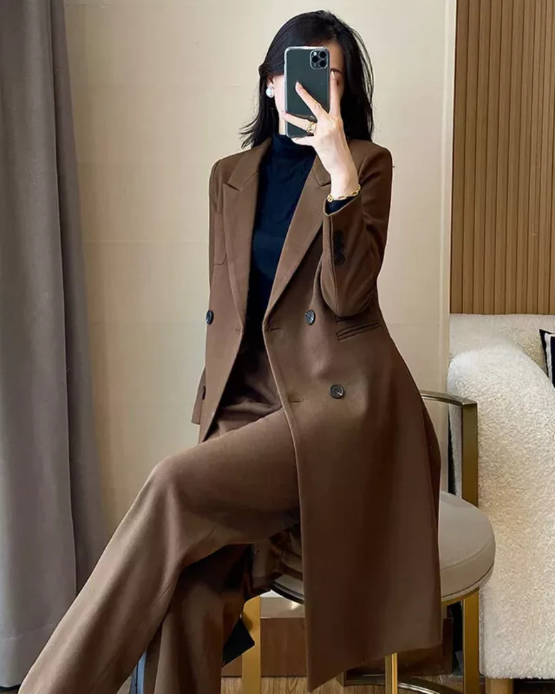 Women's Straight-Cut Lapel Overcoat – Nadia – view 3