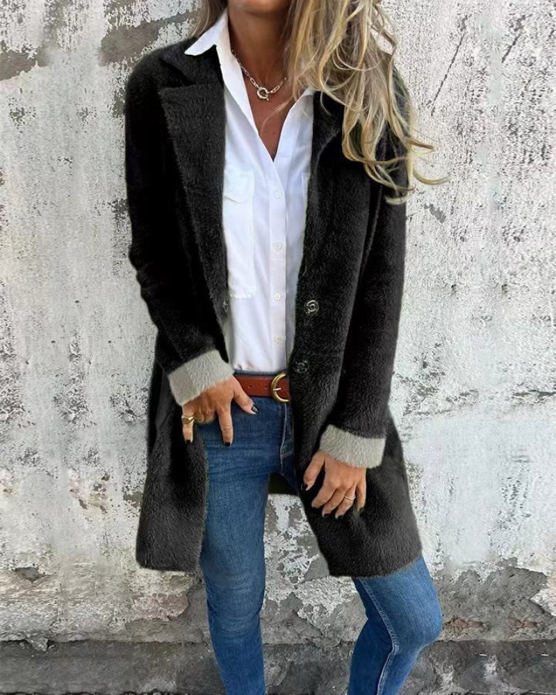 Women's Bouclé Wool Coat with Lapel and Buttons – Talita – Black