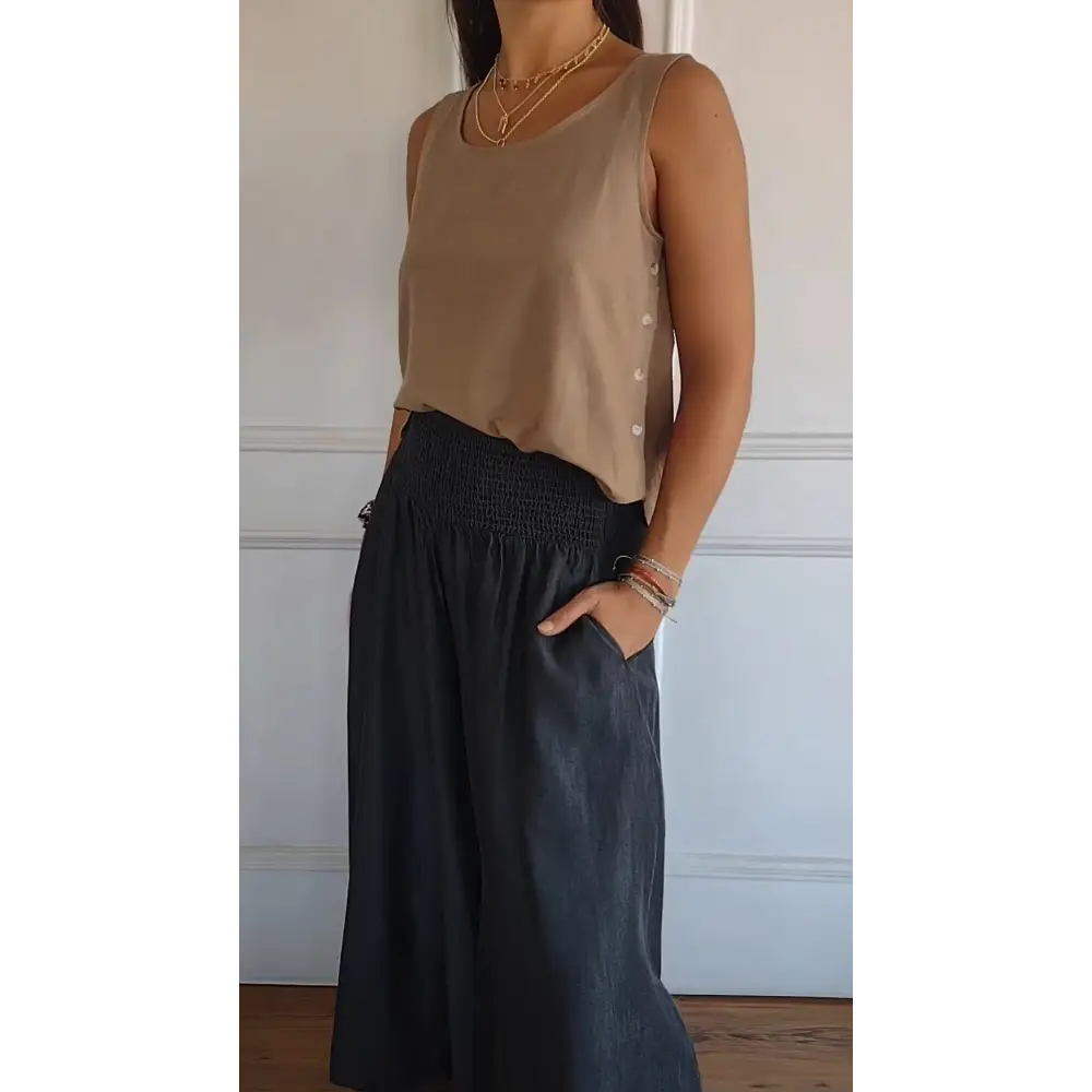 Cotton-Linen Tank with Side Buttons – Mavis – Brown