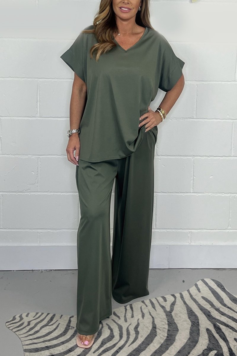 Casual Satin V-Neck Set – Bexley – Green