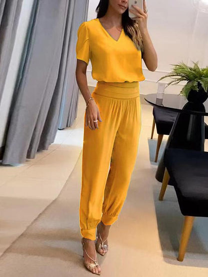Casual Two-Piece Set with Printed Short-Sleeve V-Neck Top and Pants – Paris – Yellow
