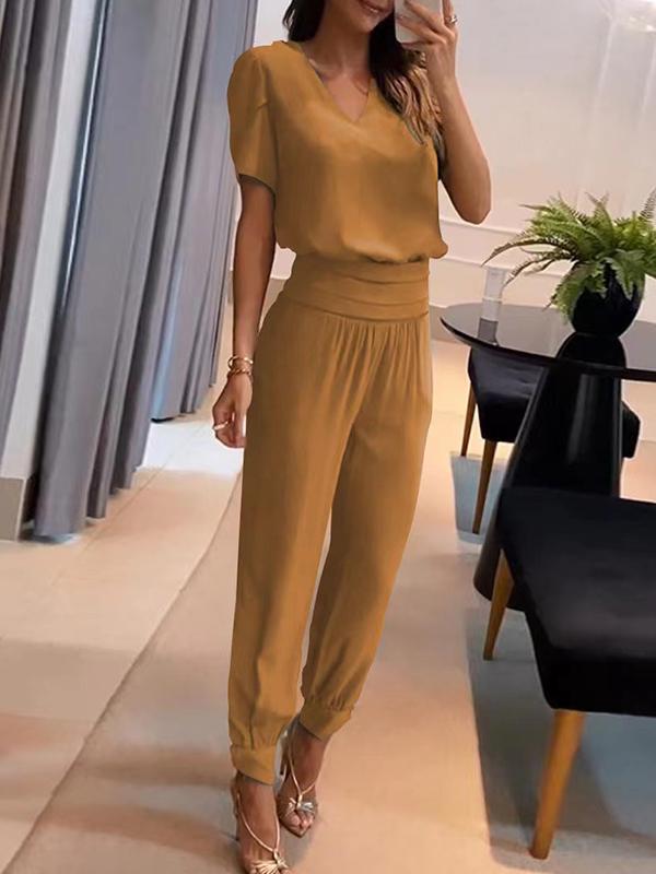 Casual Two-Piece Set with Printed Short-Sleeve V-Neck Top and Pants – Paris – Earthy Yellow