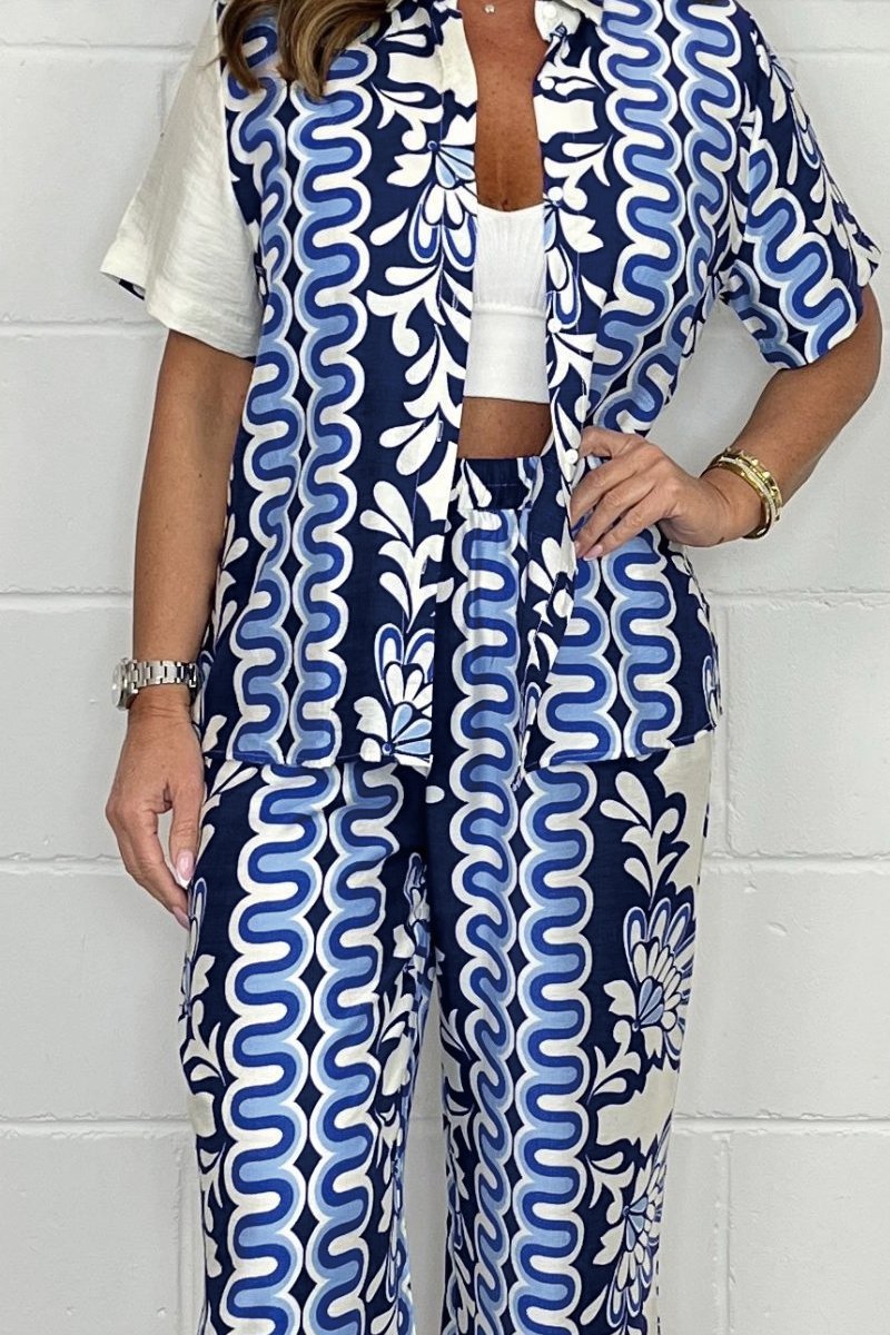 Printed Shirt and Pants Set – Roxana – view 2