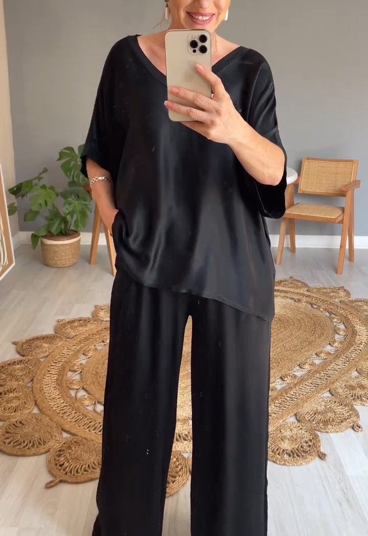 Two-Piece Satin V-Neck Set – Cressida – view 4