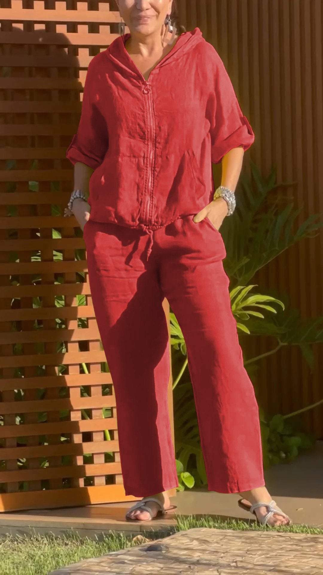 Casual Two-Piece Cotton-Linen Set with Zip Hoodie – Maia – Red