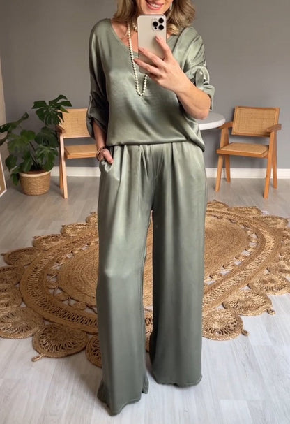 Two-Piece Satin Crewneck Set with Elbow Sleeves – Leonora