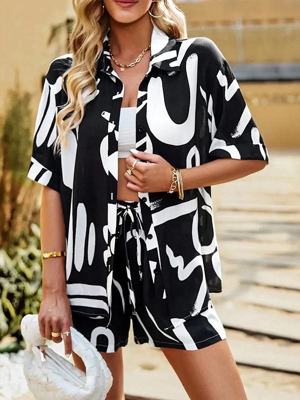 Two-Piece Set with Printed Relaxed Shirt and Shorts – Elsa – Black