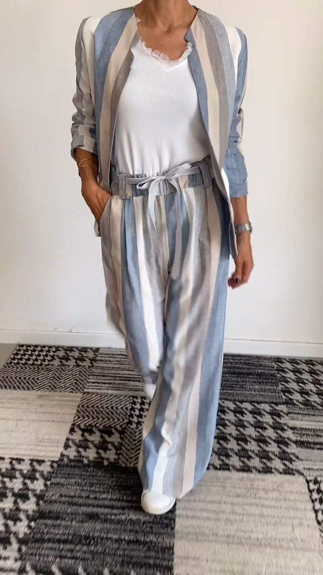 Women's Casual Striped Comfort Crewneck Set – Kaia – Blue