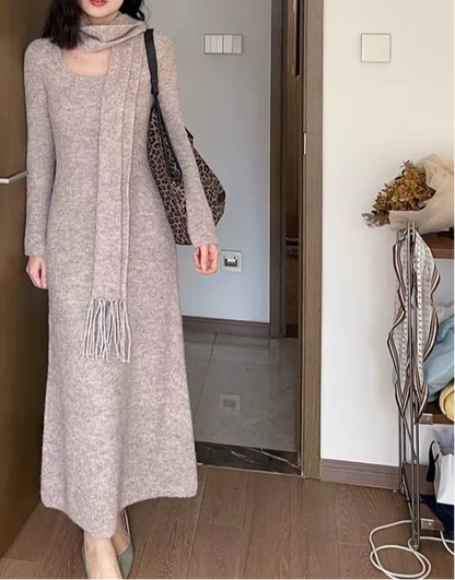Women's Long Wool Dress – Julie – view 13