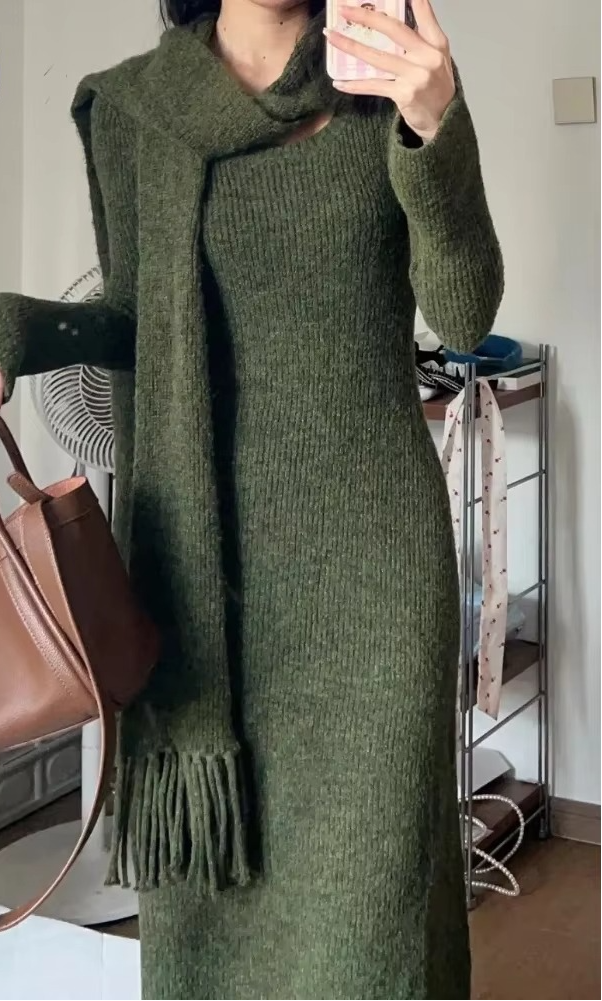 Women's Long Wool Dress – Julie – view 10