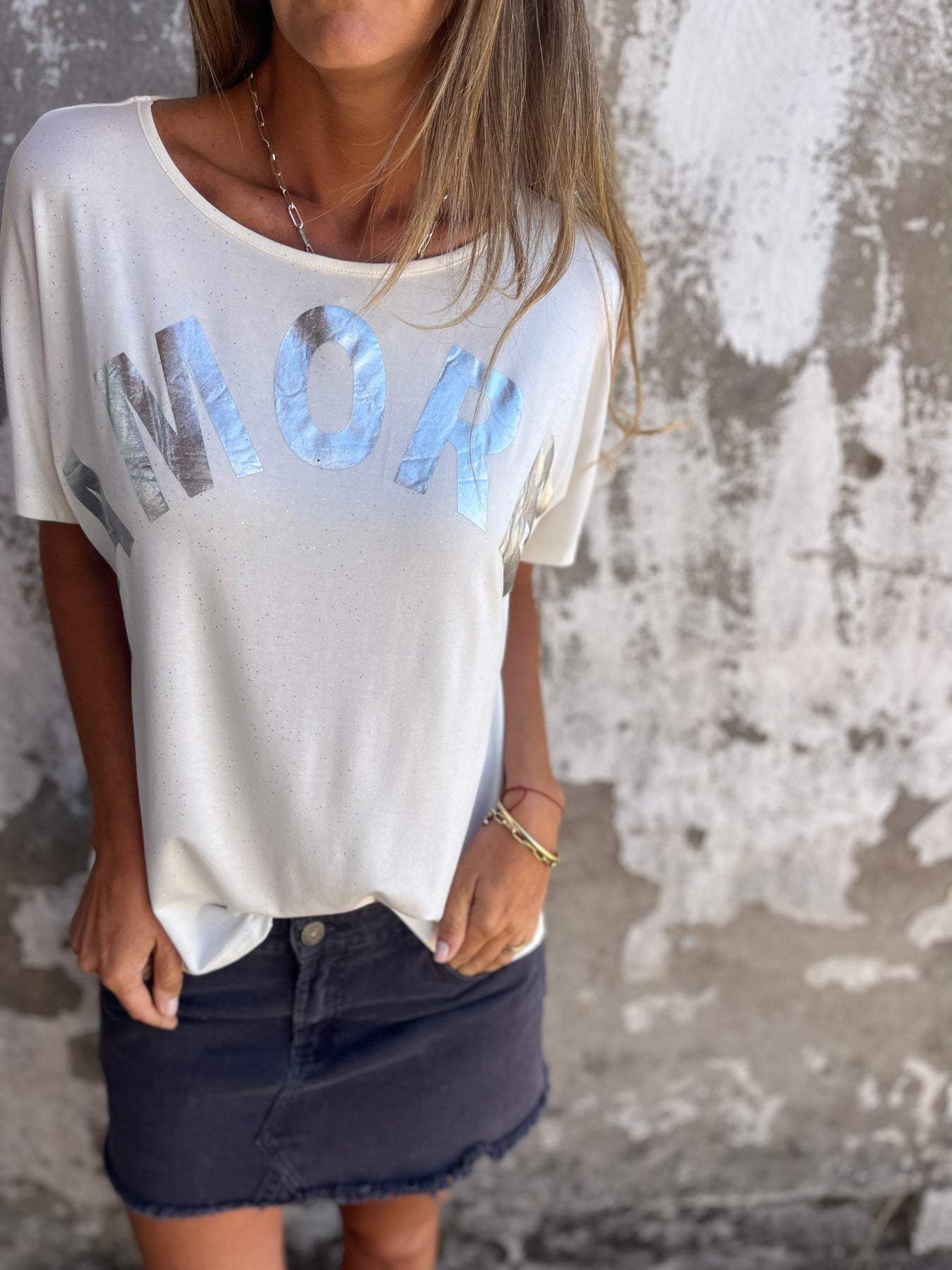 Embossed Letter-Print Tee – Pandora