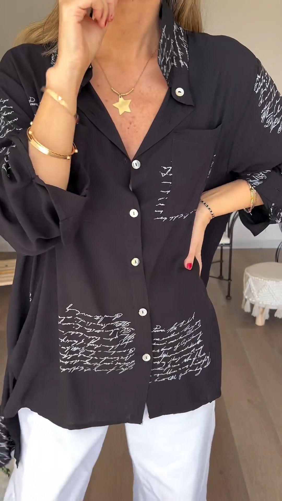 Letter-Print Lapel Shirt – Valeska – Black