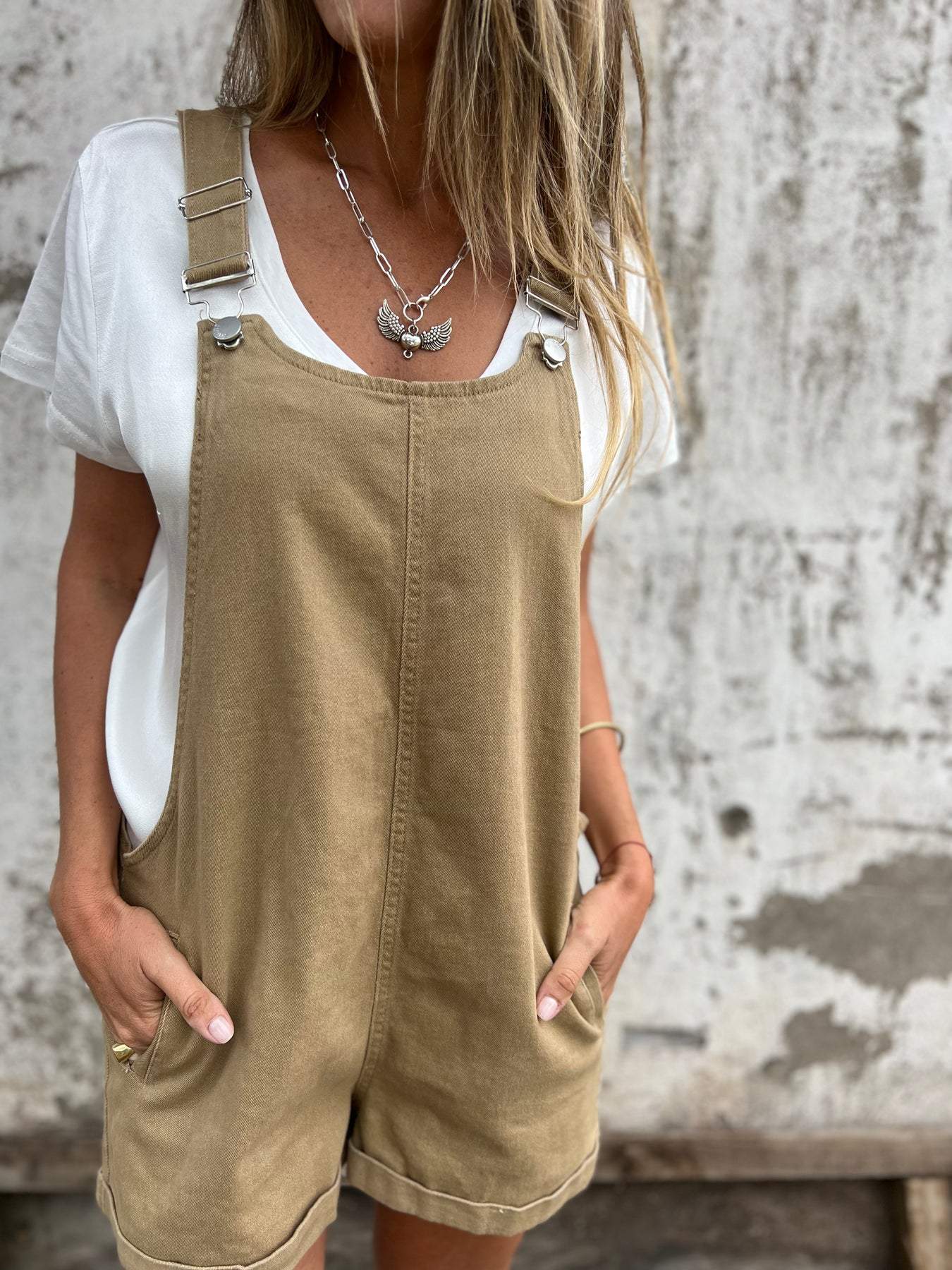 Women's Overall Shorts with Buckle Straps – Isabeau