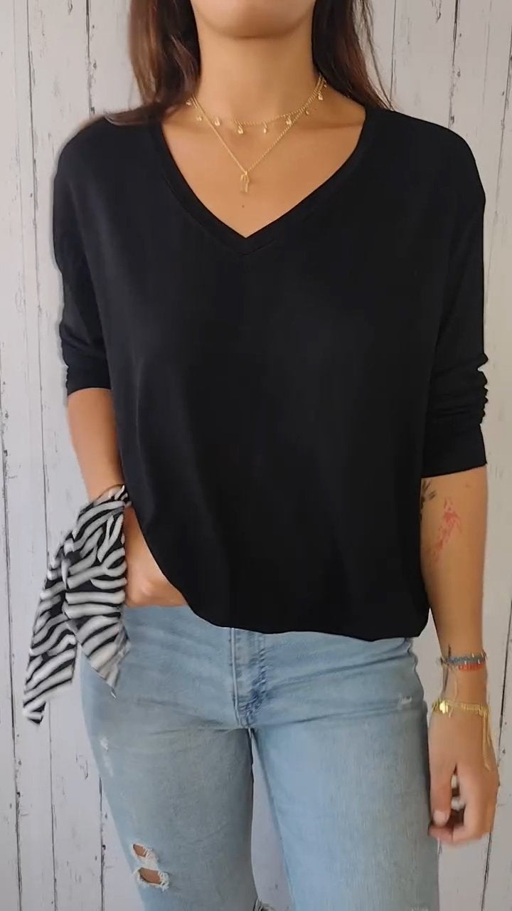 Comfort V-Neck Shirt with Elbow Sleeves – Yvette – Black