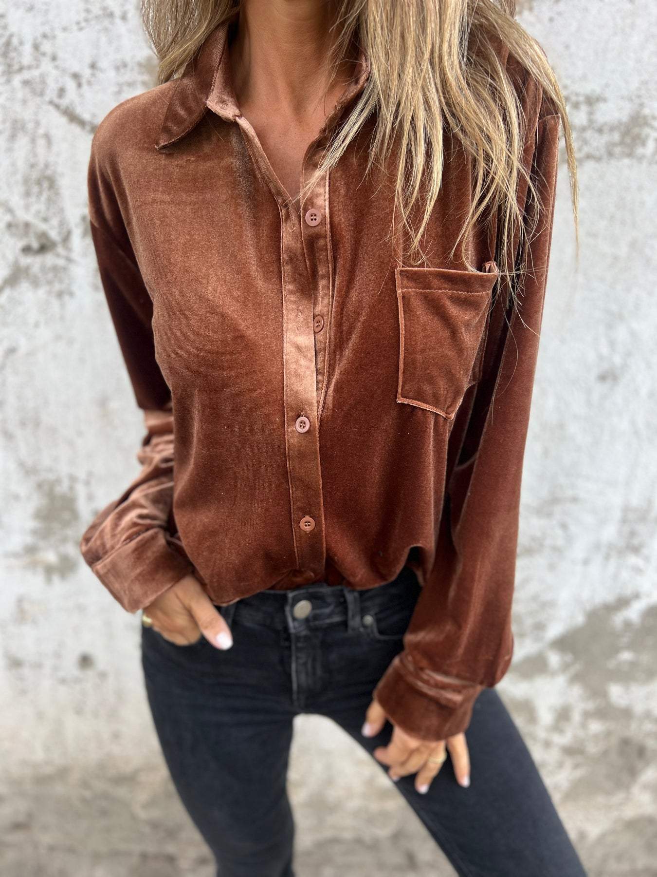 Casual Velvet Long-Sleeve Lapel Shirt – Serena – view 5