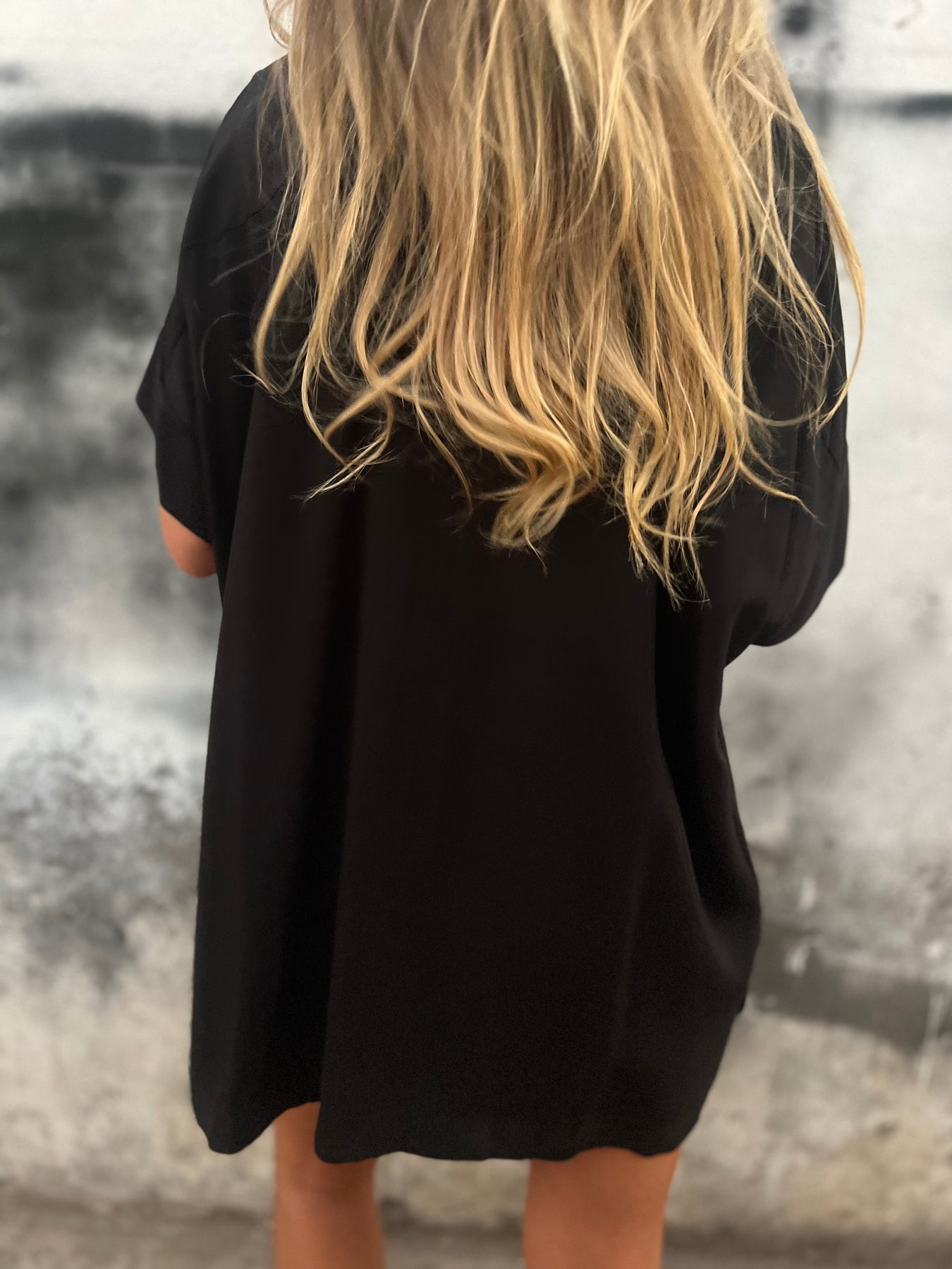Comfort Long Cotton-Linen Shirt – Amara – view 4