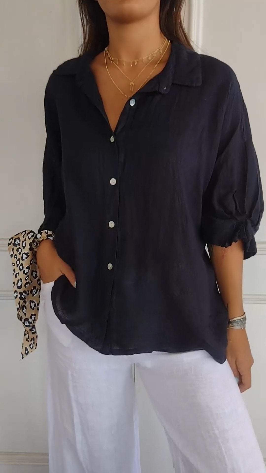 Casual Cotton-Linen Shirt with Tie Back and Lapel – Giselle – Black