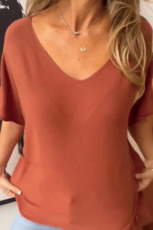 Cotton-Linen Crewneck Tee with Asymmetric Hem – Rhea – Brown