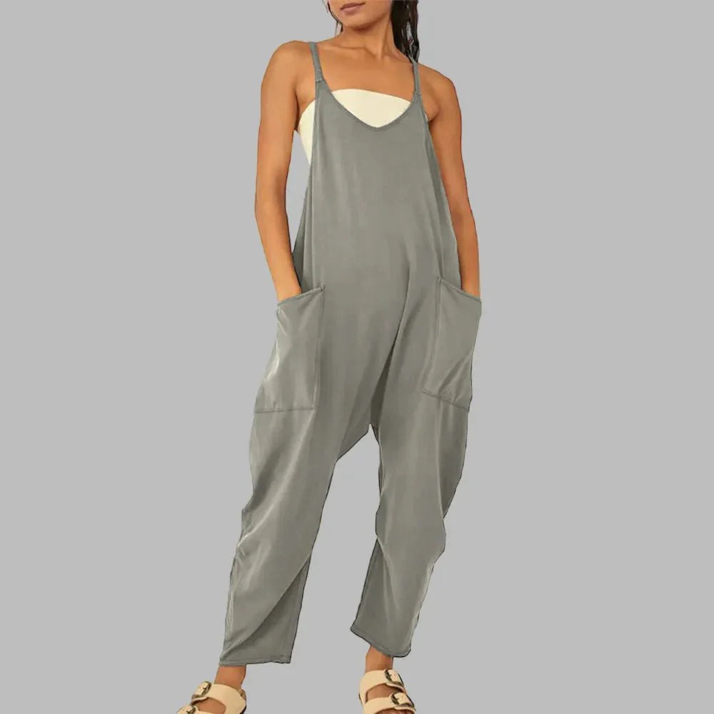 Women's Cropped Wide-Leg Jumpsuit with Pockets – Lisette – view 4