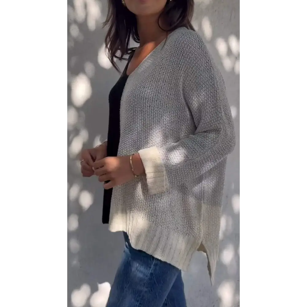 Casual Contrast Knit Crewneck Blouse – Diana – view 4