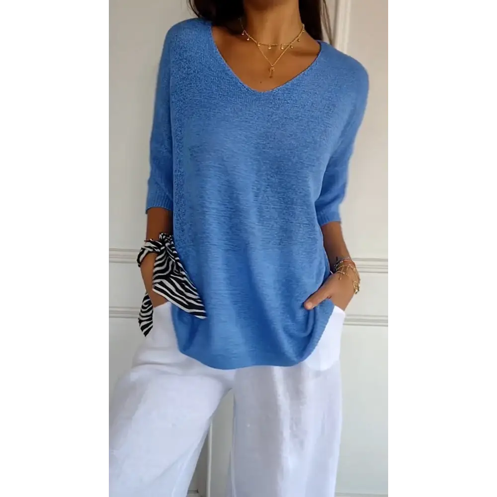 Solid Knit V-Neck Blouse – Alessia – Blue