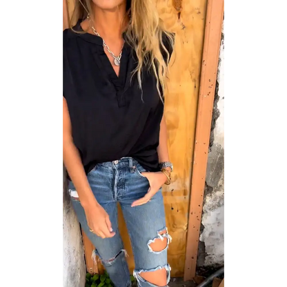 Relaxed Short-Sleeve V-Neck Blouse – Noa – view 4
