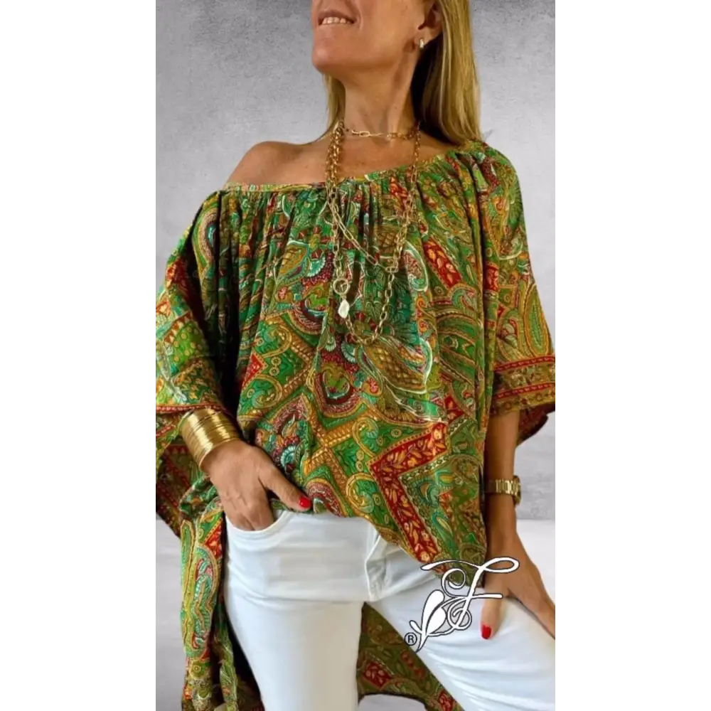 Relaxed Drop-Shoulder Blouse with Batwing Sleeves – Zephyra – Green