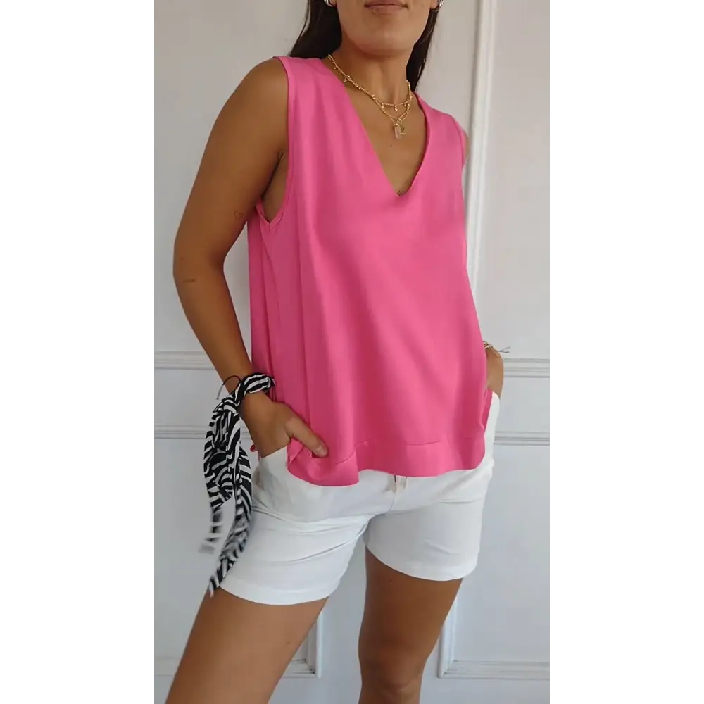 Relaxed Comfort V-Neck Tank – Effie – view 5