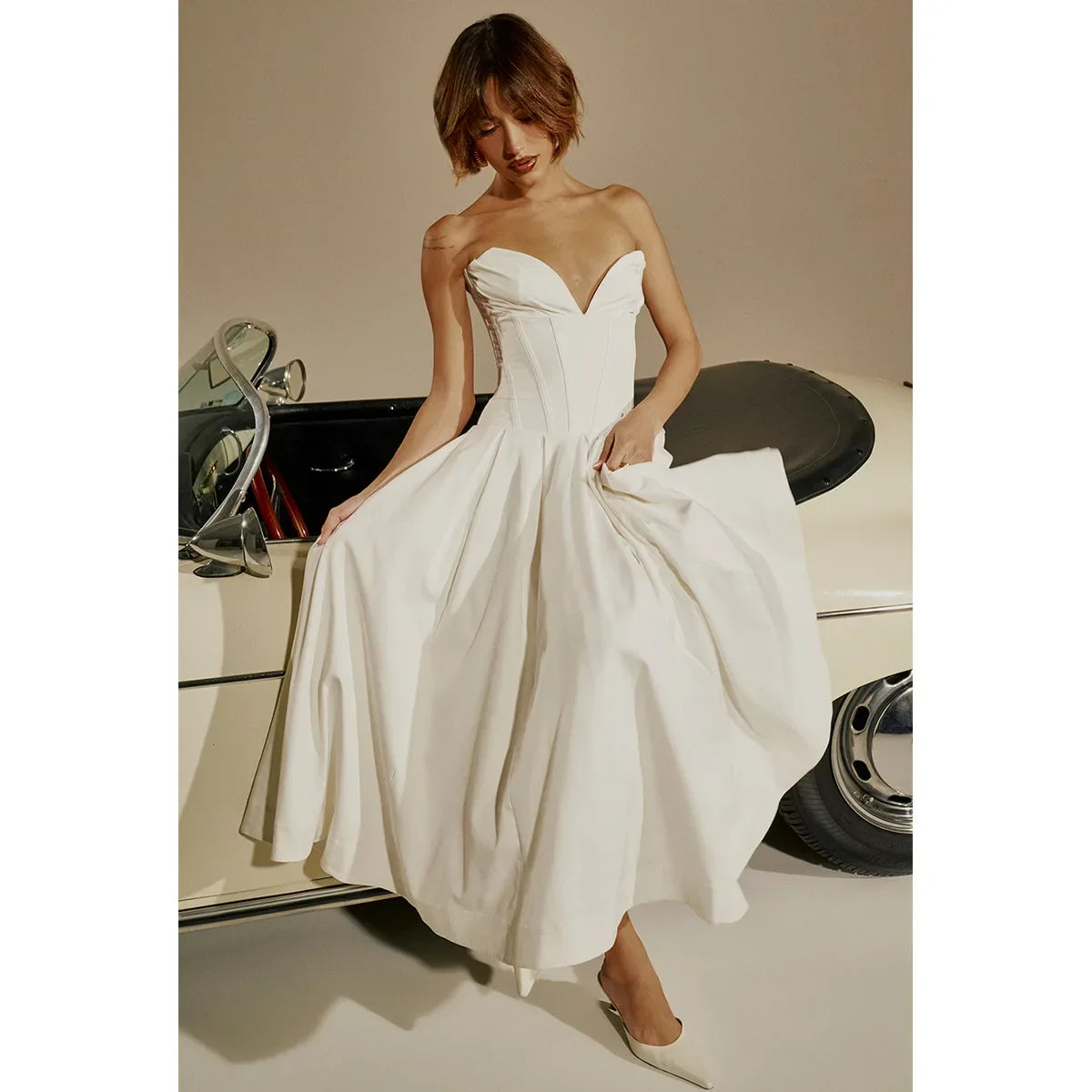 Women's Strapless V-Neck Dress – Ines – view 2
